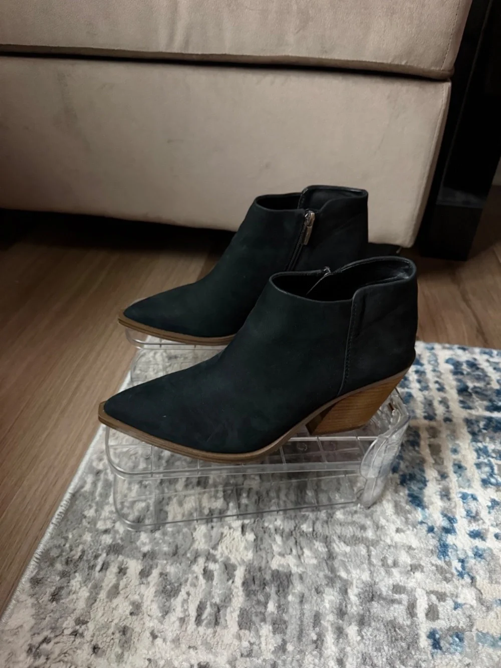 Vince Camuto Geeanne Ankle Boots - Black